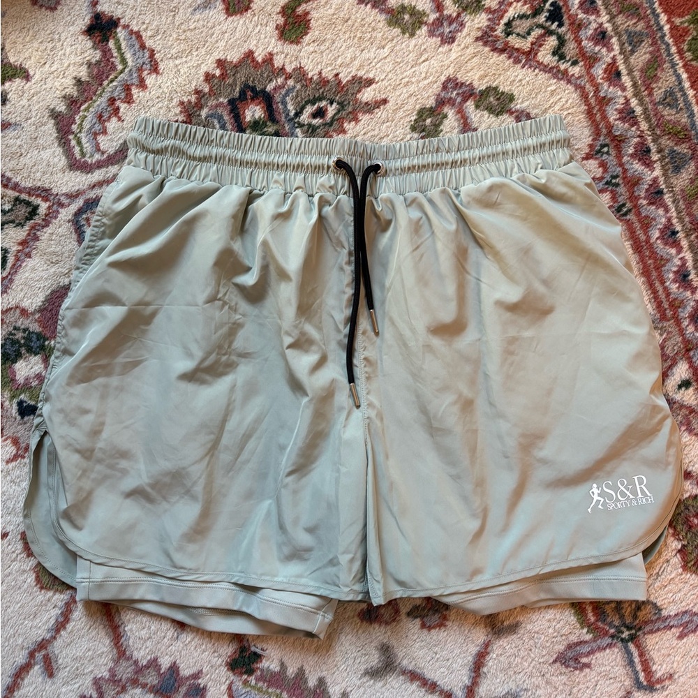 Sporty & Rich Shorts Xl